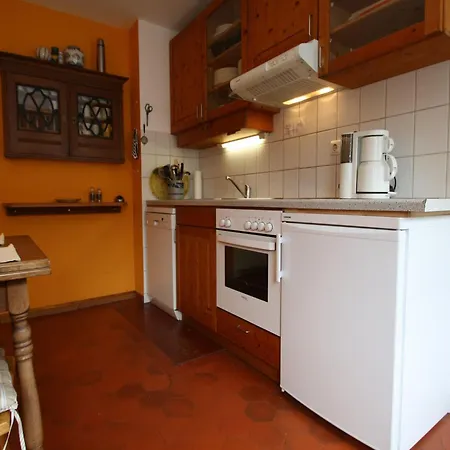Xxl Mit Sauna In Upost, Cleaning Included Casa vacanze Warrenzin